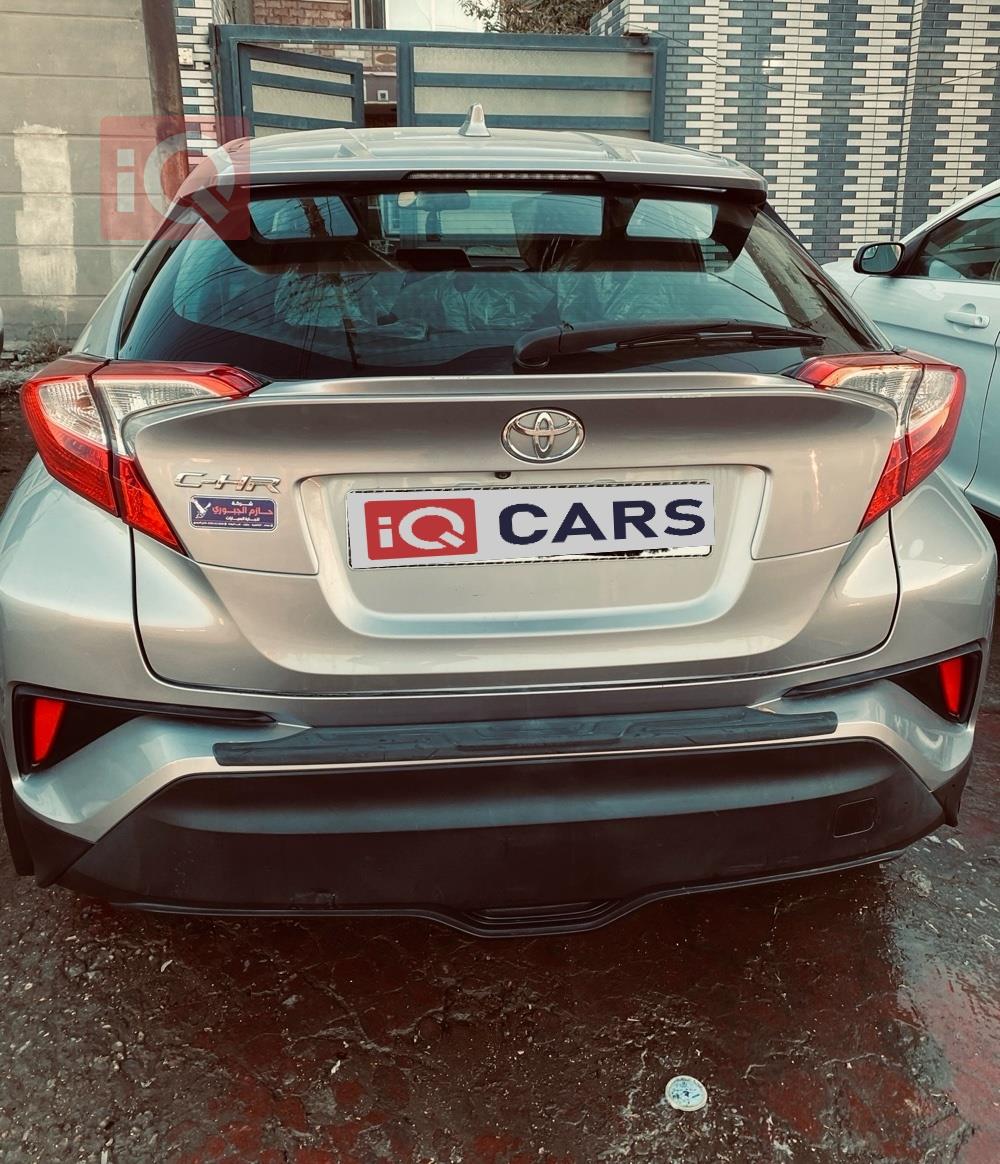 تويوتا سي اتش ار